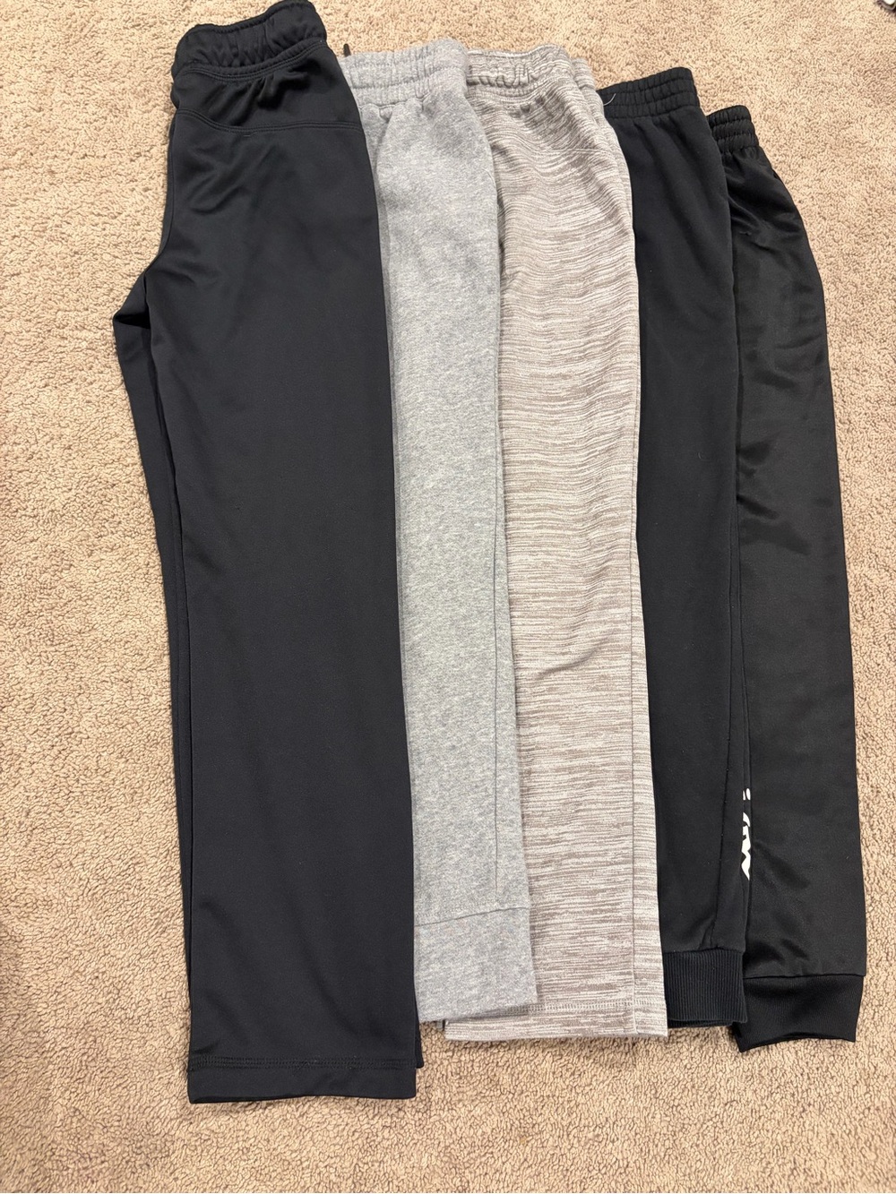 LOT OF 5 - Boy’s sweats 10/12